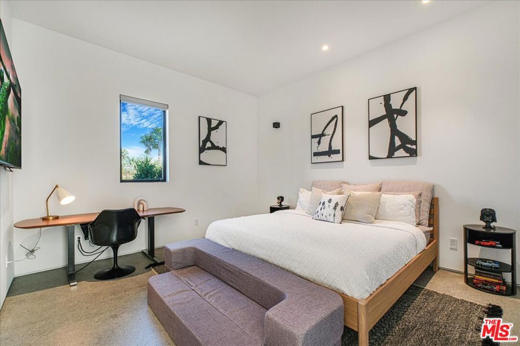 MLS #25516781 img 26