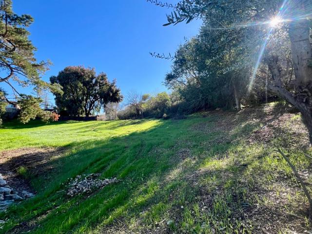 0 Foothill Dr, Parcel 1, Lot 32, San Jose CA: https://media.crmls.org/mediaz/5db9c839-33fd-4504-9248-527a1b247ac2.jpg