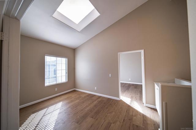 8625 Via Mallorca, La Jolla CA: https://media.crmls.org/mediaz/5dbb963f-07a5-4b0e-a057-9667ea24d688.jpg