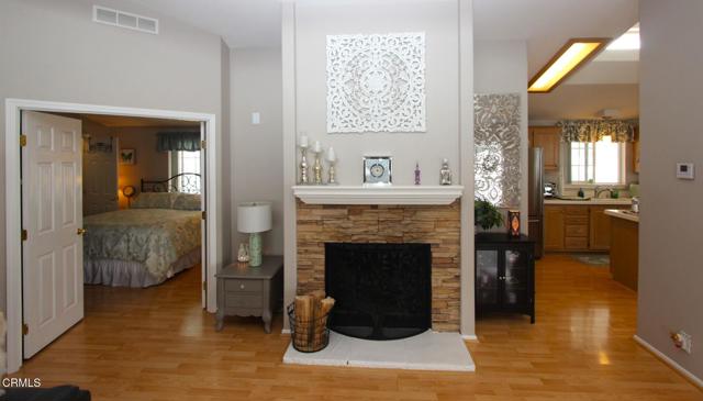 1215 Anchors Way, Ventura CA: https://media.crmls.org/mediaz/5dbbb29a-3673-4169-8fe9-56fcd92597c1.jpg