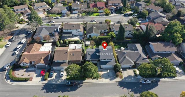 Image 43 of 49 For 940 Erica Drive