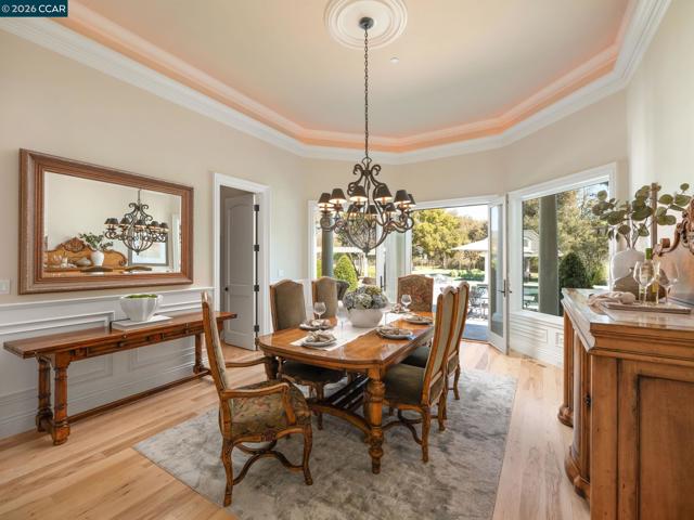 Image 18 of 60 For 5401 Penny Ln