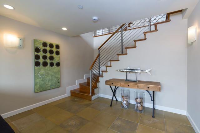 643 Beach Drive, Aptos CA: https://media.crmls.org/mediaz/5dbd193b-3811-471a-95fe-b65eecc827a3.jpg