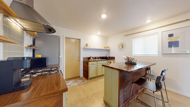 7474 Lucerne Vista 11
