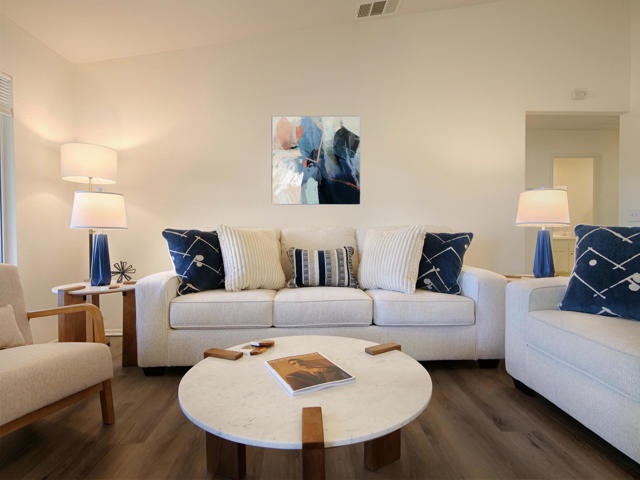 82550 Delano Drive, Indio CA: https://media.crmls.org/mediaz/5dbf4851-f49b-4217-89e2-bdd8b772dece.jpg