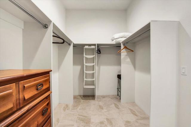 247 Loch Lomond Road, Rancho Mirage CA: https://media.crmls.org/mediaz/5dc0d53d-dcb5-4f25-a57a-fee9ac848c3b.jpg