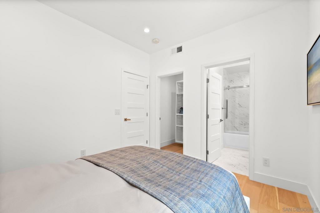 1032 Pennsylvania Avenue - photo 19