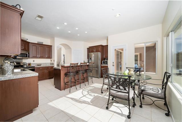 Detail Gallery Image 19 of 42 For 1185 Cedar Summit Dr, Ramona,  CA 92065 - 4 Beds | 3 Baths