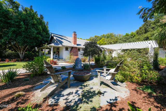 1100 Meridian Avenue, South Pasadena CA: https://media.crmls.org/mediaz/5dc1613e-f8a1-47bd-abb6-6fb15163ed01.jpg