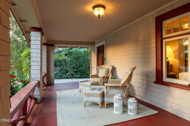 676 S Madison Avenue, Pasadena CA: https://media.crmls.org/mediaz/5dc27842-f6c6-47be-83ea-e6e09df4305d.jpg