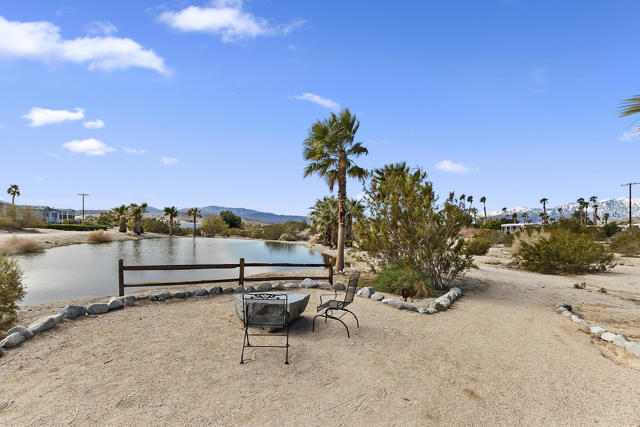 74711 Dillon Road, Desert Hot Springs CA: https://media.crmls.org/mediaz/5dc30082-55f0-49ce-bfd0-17da30bdcfd5.jpg