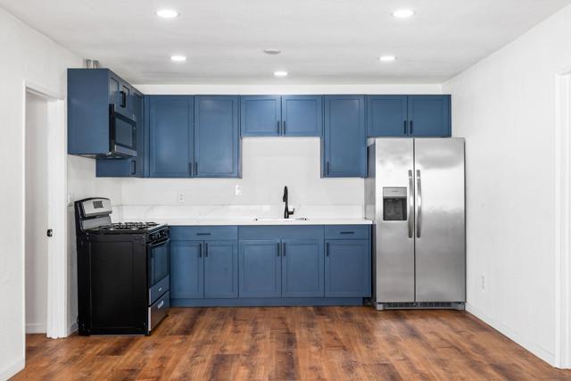 Image 27 of 76 For 51480 Avenida Obregon  B