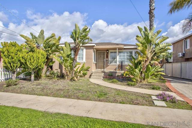 285 Fifth Ave, Chula Vista CA: https://media.crmls.org/mediaz/5dc409c9-155c-46d8-bb4e-8190726f1206.jpg