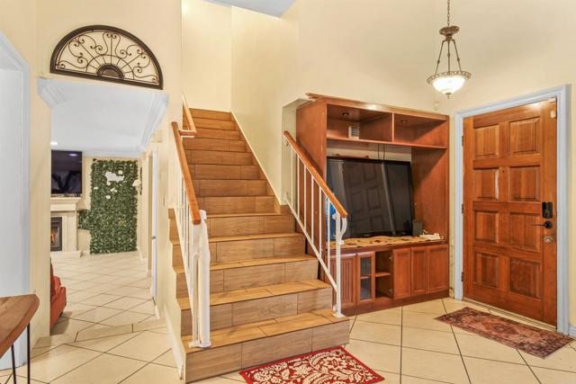 Detail Gallery Image 10 of 33 For 613 Point Vicente Ct, Chula Vista,  CA 91911 - 4 Beds | 2/1 Baths