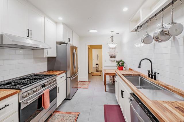 712 California Street, Santa Cruz CA: https://media.crmls.org/mediaz/5dc47614-7746-4ff5-8952-8bab8f92d28b.jpg