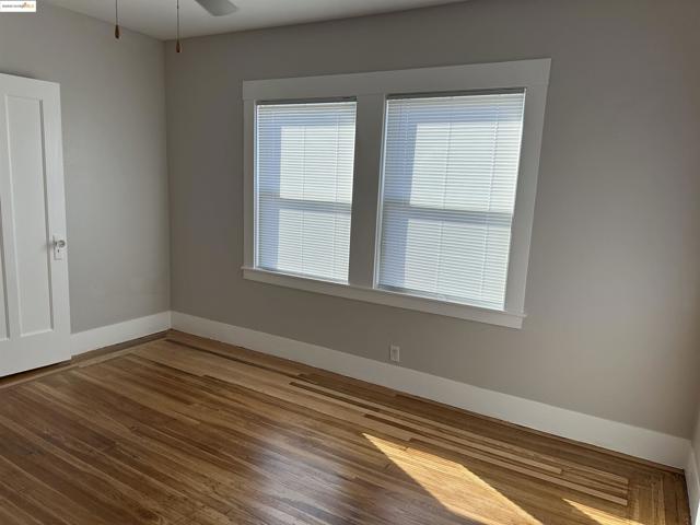 1937 87th Avenue, Oakland CA: https://media.crmls.org/mediaz/5dc4a7a0-ac41-4235-9a1a-80dc4fcf75e2.jpg