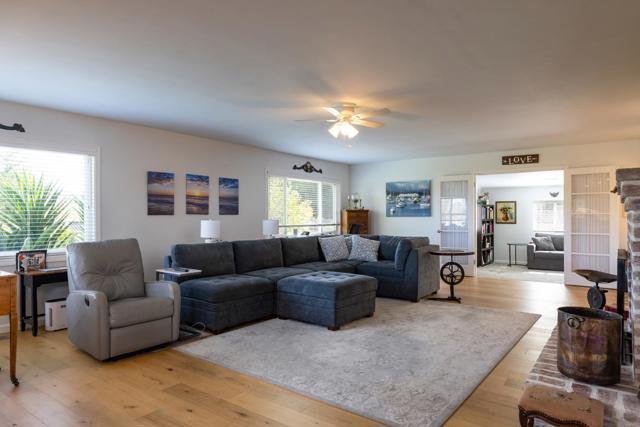 27302 Highway 1, Carmel CA: https://media.crmls.org/mediaz/5dc5b4a1-4ba9-41e0-88a4-7aab039c42c6.jpg