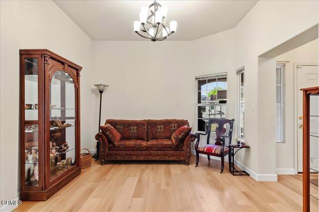 Detail Gallery Image 8 of 46 For 5813 Ragusa Ln, Bakersfield,  CA 93308 - 3 Beds | 2 Baths