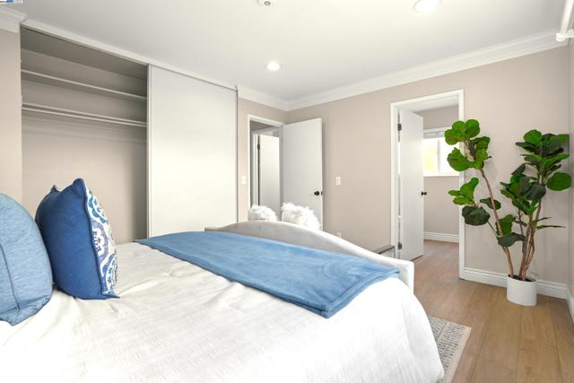 501 Amherst Ct, San Ramon CA: https://media.crmls.org/mediaz/5dc6d302-bd2b-4859-8aff-1c607da31354.jpg