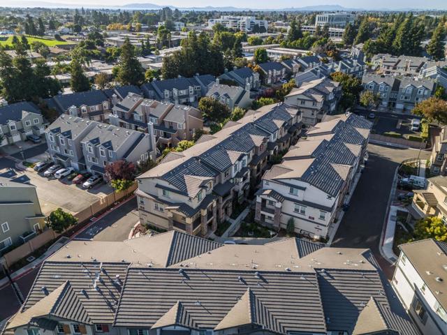 24548 Autumn Mist Way, Hayward CA: https://media.crmls.org/mediaz/5dc7900a-58c4-46de-bf90-027c47ea70c0.jpg