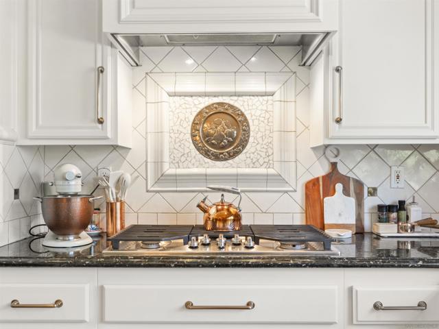 3424 CAMINO ALEGRE, Carlsbad CA: https://media.crmls.org/mediaz/5dc7ba9d-525d-424e-bd2e-224ceb031696.jpg