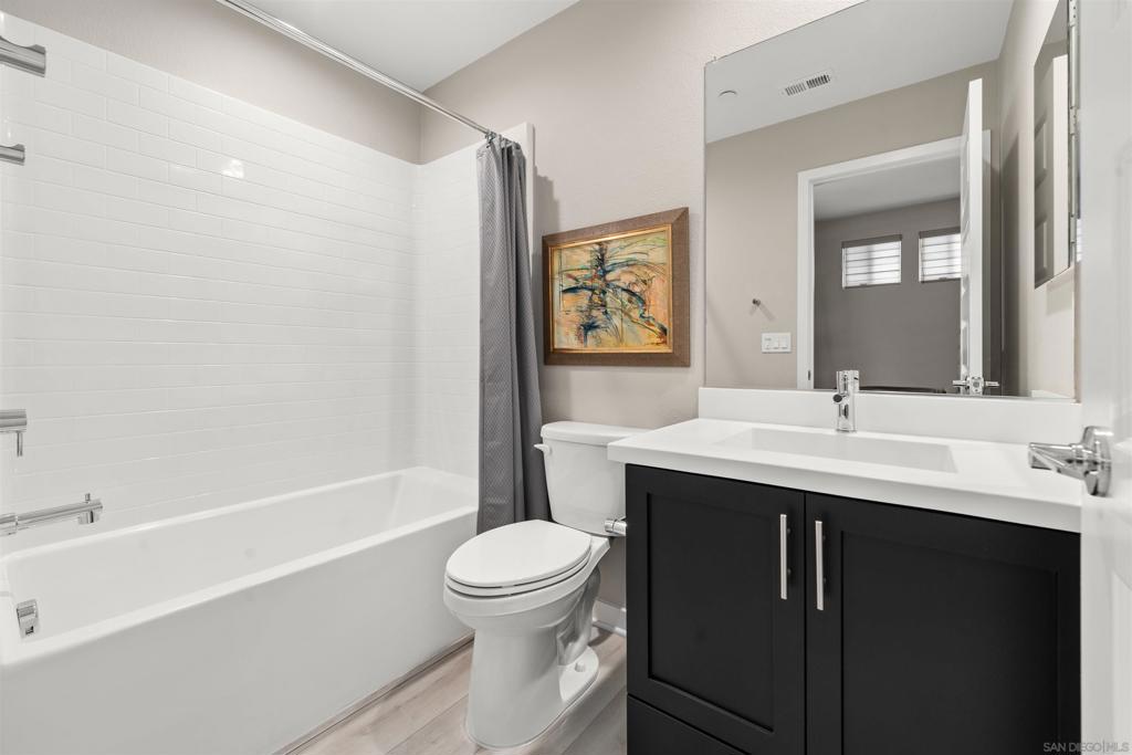 MLS #250028036SD image #22