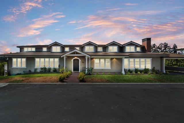 40 S Circle Drive, Santa Cruz CA: https://media.crmls.org/mediaz/5dc9b236-5759-4a6d-bc12-f54e91171884.jpg