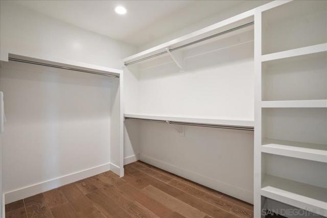 3535 Riviera Drive, San Diego CA: https://media.crmls.org/mediaz/5dca57fb-1cf0-4d0e-912a-2c9844b2fcb1.jpg