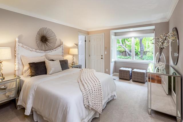 24139 Summerhill Avenue, Los Altos CA: https://media.crmls.org/mediaz/5dcb4991-3d0e-4dca-bee0-5671b5e8cb5d.jpg