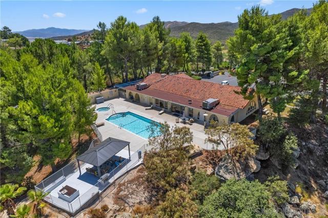 35109 Highway 79, Warner Springs CA: https://media.crmls.org/mediaz/5dcb4d43-7d0a-4e09-b6e8-a465aa9430a8.jpg