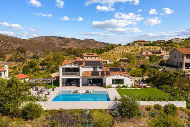 Detail Gallery Image 61 of 69 For 17028 Rendezvous Cir, San Diego,  CA 92127 - 5 Beds | 5/1 Baths