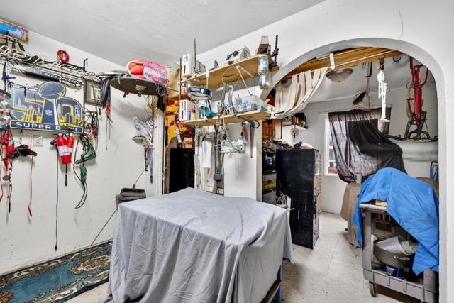 951 N 4th Street, San Jose CA: https://media.crmls.org/mediaz/5dcc073a-2daf-4275-89a7-fec75352f135.jpg