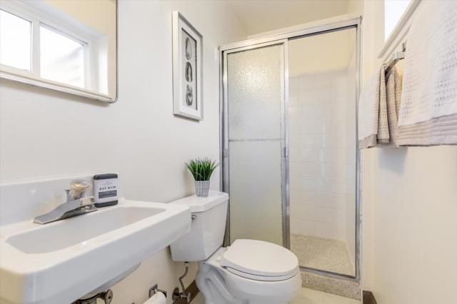 882 Maranta Avenue, Sunnyvale CA: https://media.crmls.org/mediaz/5dcca179-5428-4d29-ad4b-2541006a9914.jpg