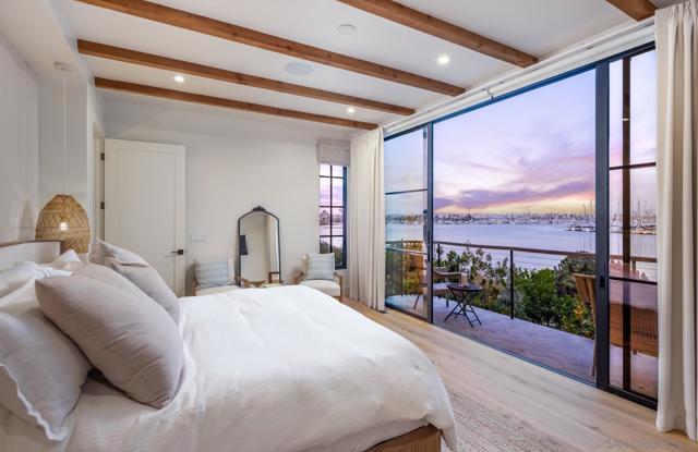 755 Rosecrans St, San Diego CA: https://media.crmls.org/mediaz/5dcfe579-8745-45f2-a007-56fd3708a1e0.jpg