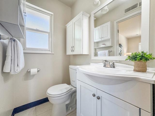 1713 W Campbell Avenue, Campbell CA: https://media.crmls.org/mediaz/5dd010b2-33b5-44c4-9a54-e9f0dcff804e.jpg