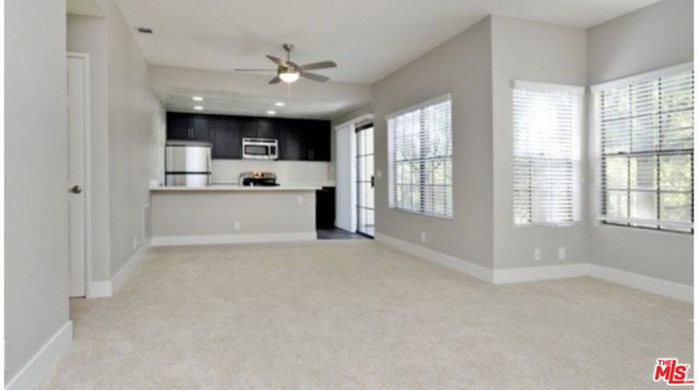 973 WESTCREEK Lane, Westlake Village CA: https://media.crmls.org/mediaz/5dd401f8-bef0-4d70-af05-f1d80f9f2a6c.jpg