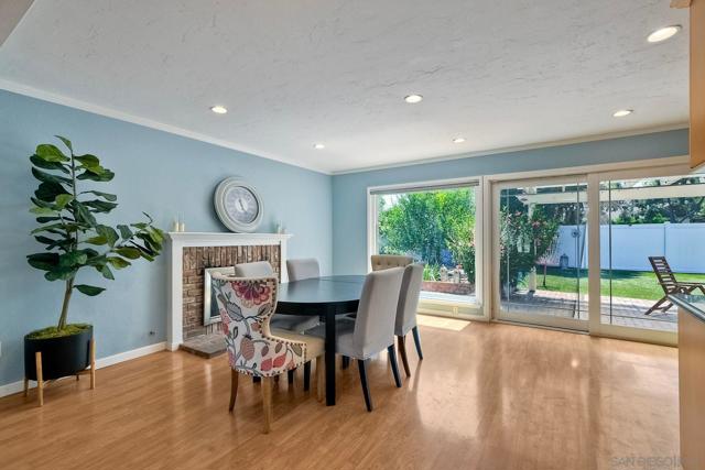 17521 Hada Dr, San Diego CA: https://media.crmls.org/mediaz/5dd413b8-5608-4f8a-a124-e4d04f738a7f.jpg
