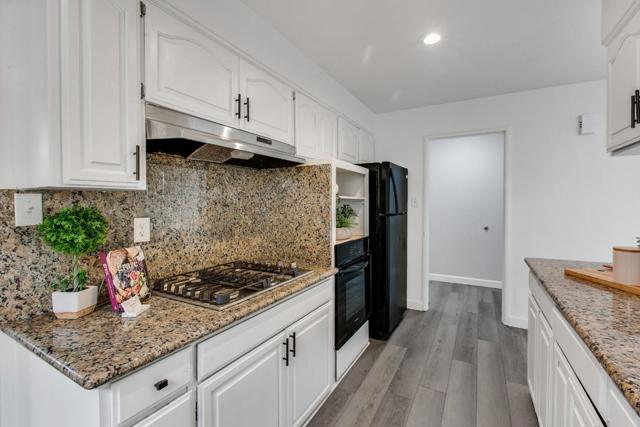 2860 Oakmont Drive, San Bruno CA: https://media.crmls.org/mediaz/5dd62fa8-9e75-40cb-b3b1-83d862cfe26f.jpg