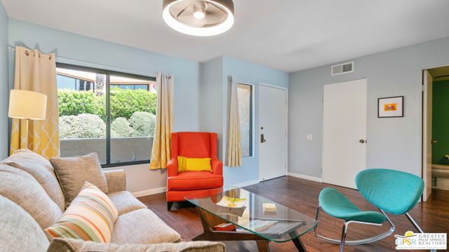 355 N Avenida Caballeros #6, Palm Springs, CA 92262