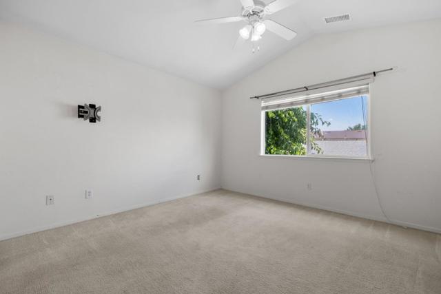 1415 Stoney Creek Road, Paso Robles CA: https://media.crmls.org/mediaz/5dd6ebff-2cf1-4335-b077-74b14a446f4e.jpg