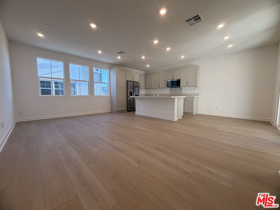 240 Abacus Ave - photo 4