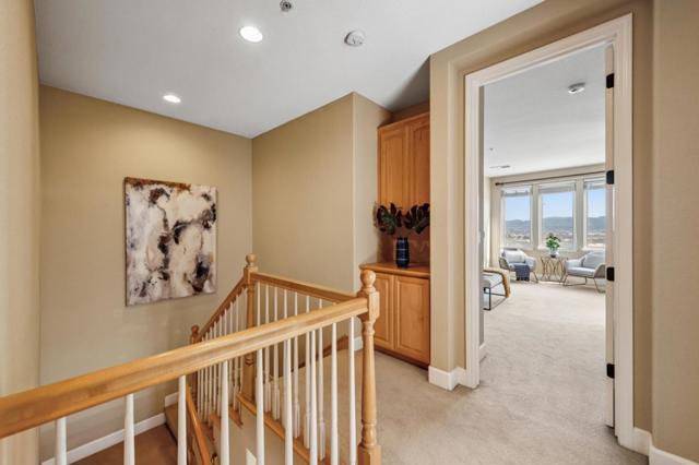 58 Pointe View Place, South San Francisco CA: https://media.crmls.org/mediaz/5dd9f670-5c1f-4cc5-a193-212bc3f5a3ad.jpg