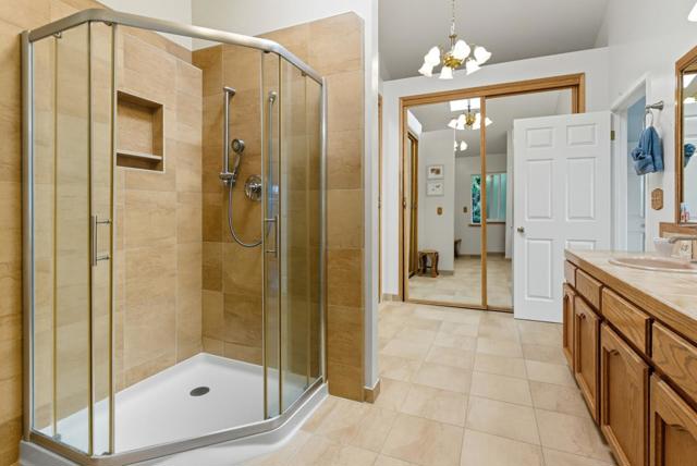 7547 Arden Way, Aptos CA: https://media.crmls.org/mediaz/5dda5b7c-405a-46fe-ae2e-a92f1bd915c2.jpg