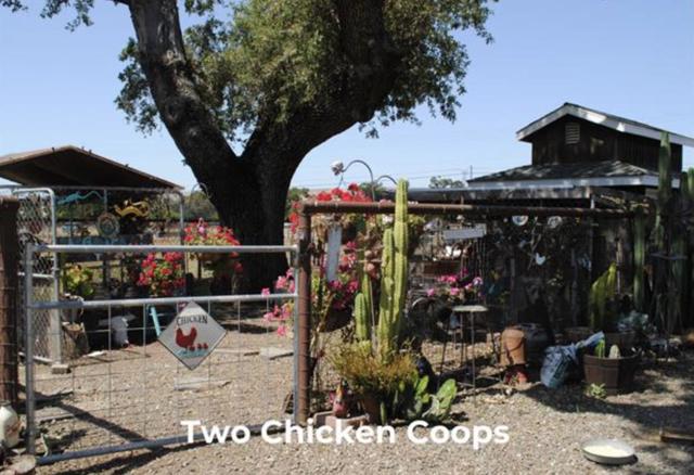 19963 Hale Avenue, Morgan Hill CA: https://media.crmls.org/mediaz/5ddb0437-159c-444e-bde4-11e9f57083b2.jpg