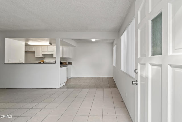 Detail Gallery Image 3 of 32 For 701 Halyard St, Port Hueneme,  CA 93041 - 2 Beds | 1 Baths