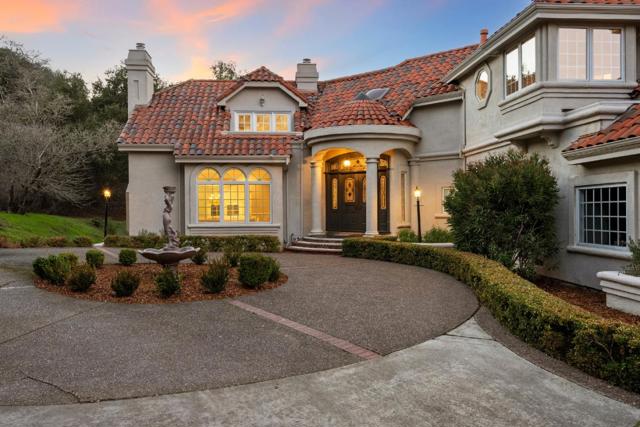 13206 Wright Way, Los Altos Hills CA: https://media.crmls.org/mediaz/5ddb38a5-338e-4c59-8e4e-641241a5e92a.jpg