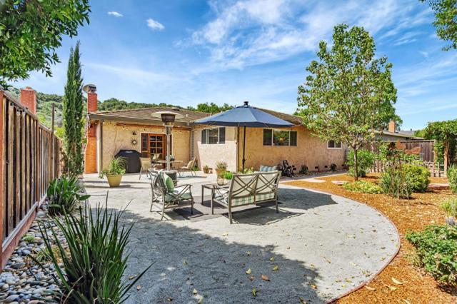 915 Maclay Drive, San Jose CA: https://media.crmls.org/mediaz/5ddbf2b4-4261-415b-9c1a-e414ec20c0f7.jpg