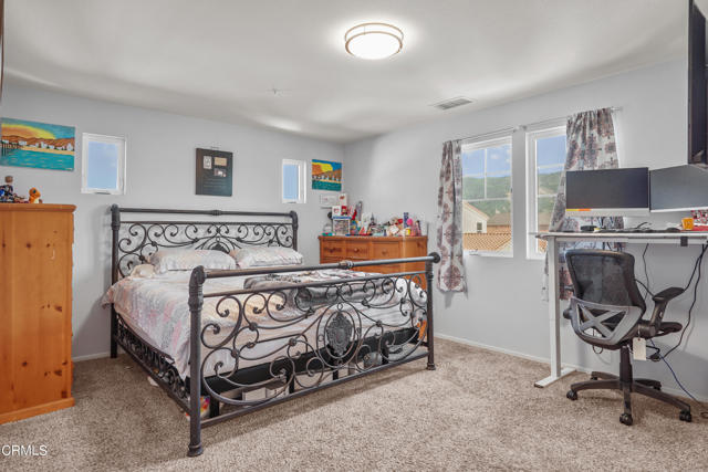 Detail Gallery Image 17 of 36 For 116 Main St, Piru,  CA 93040 - 3 Beds | 2/1 Baths