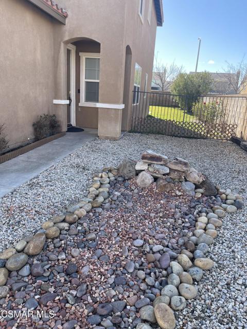 4244 Jonathon Street, Lancaster CA: https://media.crmls.org/mediaz/5dddad70-5d34-4e33-8194-2cebf194a0f1.jpg