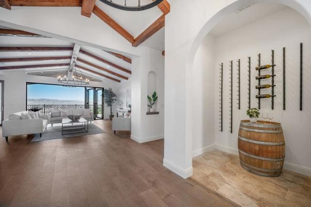 8772 Foxglove Court, Gilroy CA: https://media.crmls.org/mediaz/5ddea89c-727b-43e7-b698-32e4102feffa.jpg